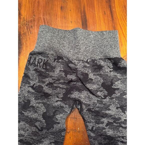 Gymshark Women's XS Gray Adapt Camo Seamless Stretch Leggings High Waist Scrunch - Picture 7 of 8